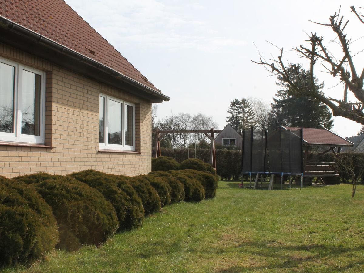 Comfy Farmhouse In Brusow With Garden Kropelin Exterior photo